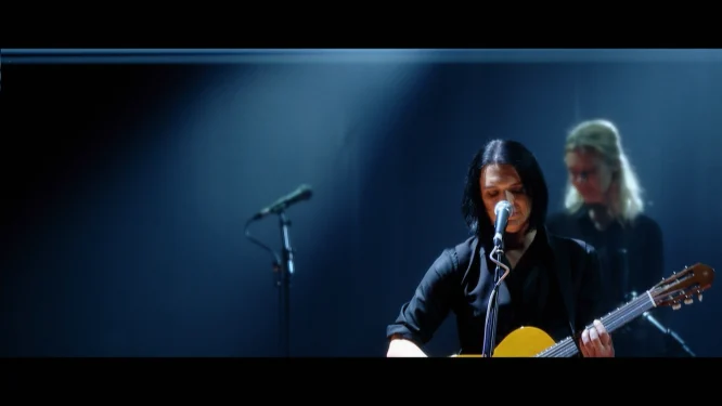 图片[2]-安慰剂乐队 不插电演唱会 PLACEBO MTV UNPLUGGED 2015《BDMV 21.2G》-蓝光演唱会资源网