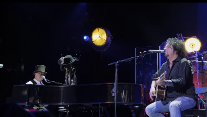 图片[3]-托托合唱团 烈日之旅 40周年世界巡回演唱会. Toto 40 Tours Around the Sun 2019《BDMV 41.4G》-蓝光演唱会资源网