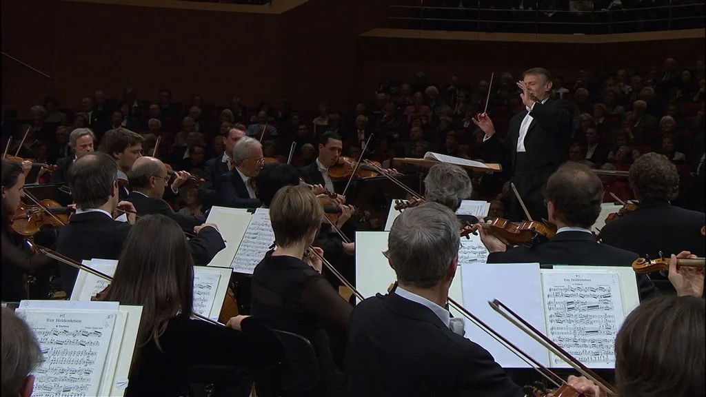 图片[4]-Mariss Jansons conducts Beethoven Piano Concerto No. 3 (Mitsuko Uchida) & Strauss Ein Heldenleben 2011《BDMV 20.1G》-蓝光演唱会资源网