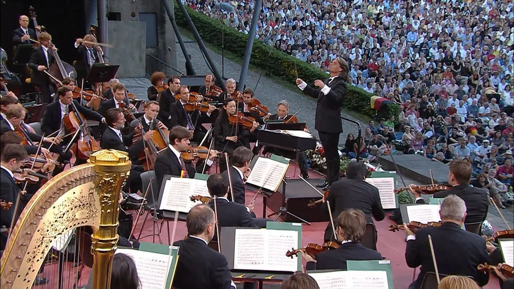 图片[3]-芮妮·弗莱明 Renee Fleming – Waldbuhne 2010《BDMV 20.2G》-蓝光演唱会资源网