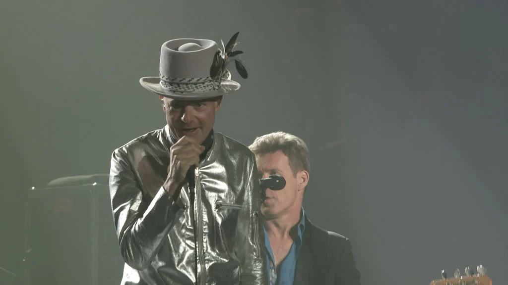 The Tragically Hip – Live Rogers K-Rock Centre, Kingston, ON, Canada 08-20-2016 Backhaul《Remux MKV 40.9G》-蓝光演唱会资源网