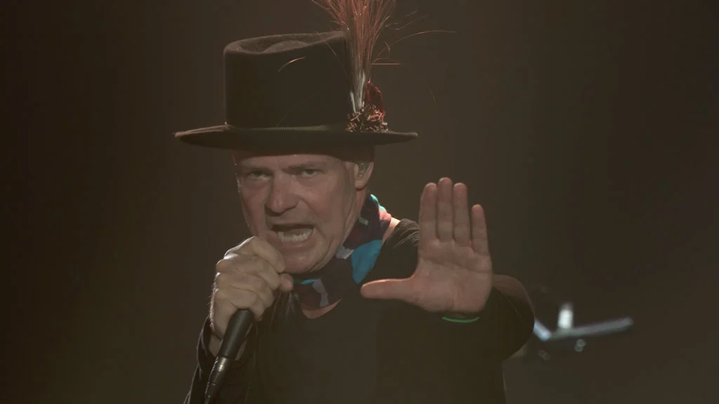 图片[3]-The Tragically Hip – Live Rogers K-Rock Centre, Kingston, ON, Canada 08-20-2016 Backhaul《Remux MKV 40.9G》-蓝光演唱会资源网