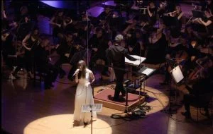 图片[3]-Aimer 2018 斯洛伐克国立放送交響楽団 “ARIA STRINGS”特别音乐会《BDMV 21.43GB》-蓝光演唱会资源网