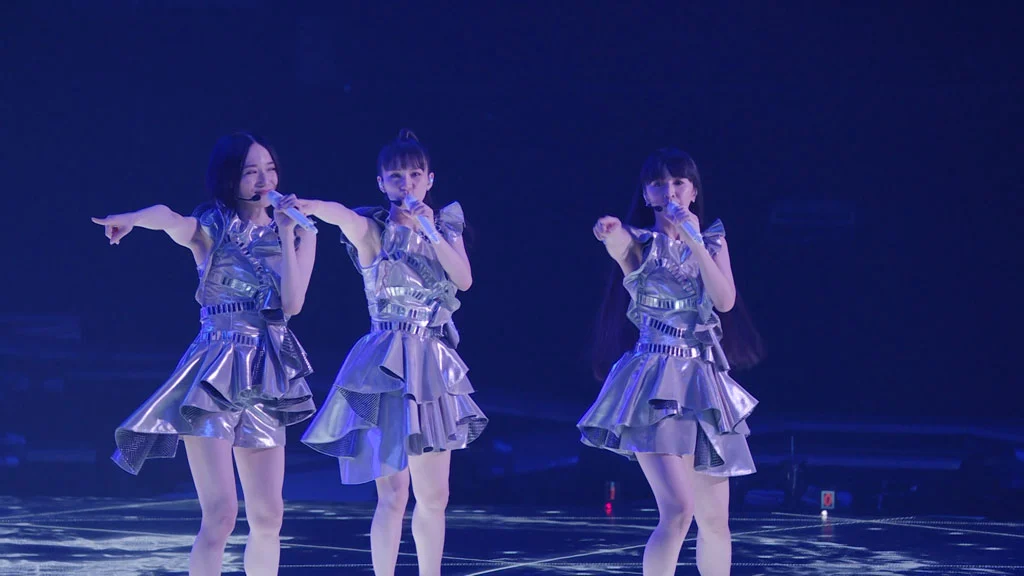 图片[3]-电音香水 Perfume – Flow 付属BD 2022《BDISO 8.32G》-蓝光演唱会资源网