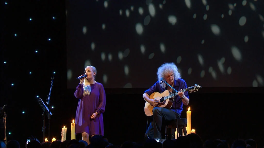 图片[5]-Brian May And Kerry Ellis – Live At Montreux 2013《BDMV 28.3GB》-蓝光演唱会资源网