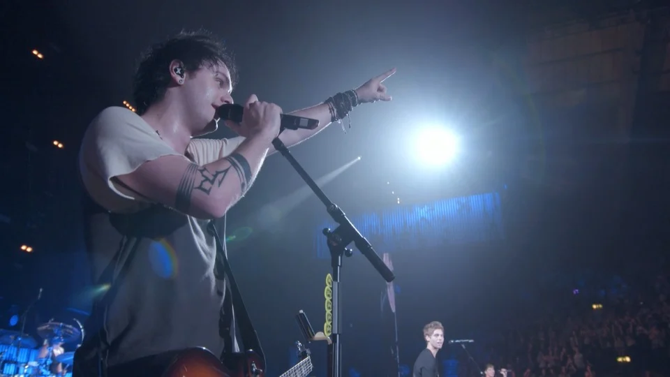 5 Seconds Of Summer 五秒盛夏 – Live At Wembley Arena 2015《BDMV 42.1G》-蓝光演唱会资源网