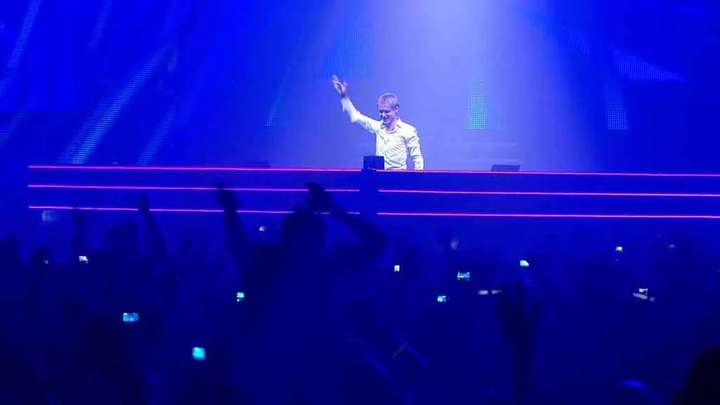 Armin Van Buuren – Armin Only – Mirage 2010 BluRay 1080p AVC DD5.1《BDMV 38.77G》-蓝光演唱会资源网