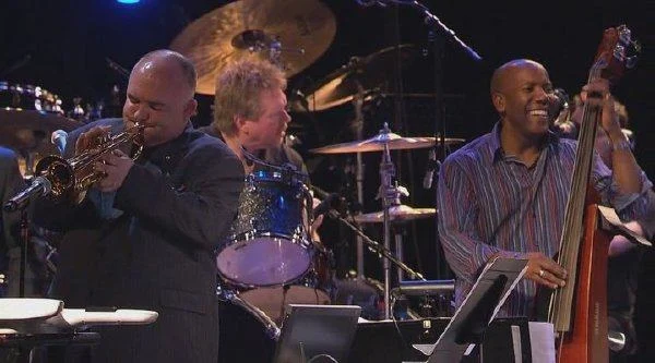 图片[4]-昆西·琼斯75岁庆生群星演唱会 Quincy Jones: 75th Birthday Celebration – Live at Montreux 2008《BDMV 41.60GB》-蓝光演唱会资源网
