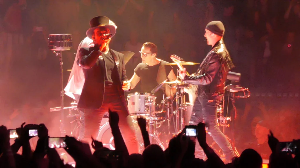图片[2]-U2 – 2018-06-29 – Prudential Center Newark – 4k version《WEB-DL MKV 77.9G》-蓝光演唱会资源网