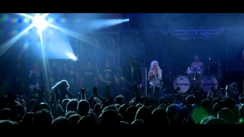 图片[5]-Doro – Strong and Proud – 30 Years of Rock and Metal 2016 Disc 1《BDMV 35.2G》-蓝光演唱会资源网