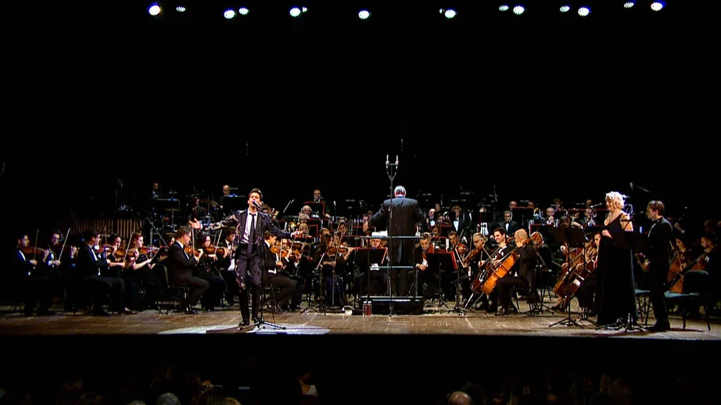 图片[3]-Mika Sinfonia Pop 2016《BDMV 27.1G》-蓝光演唱会资源网