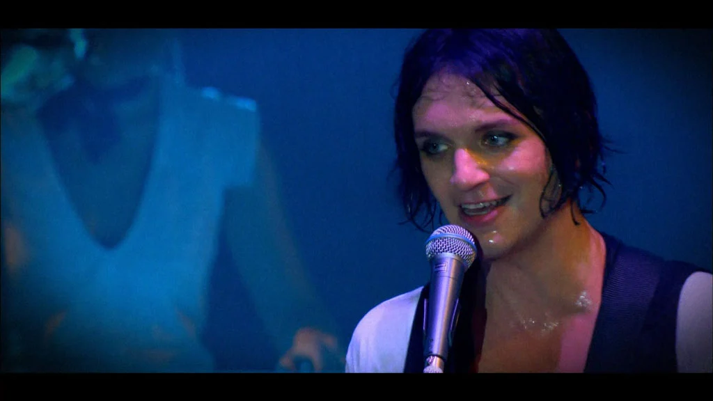 图片[2]-苍白浪潮乐队 Pale Waves – TRNSMT Festival 2023 HD 1080P [WEB-DL MKV 2.28GB]-蓝光演唱会资源网