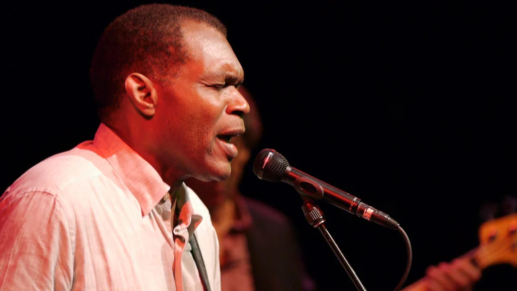 罗伯特.克雷 The Robert Cray Band-4 Nights Of 40 Years Live 2015《BDMV 17.9G》-蓝光演唱会资源网