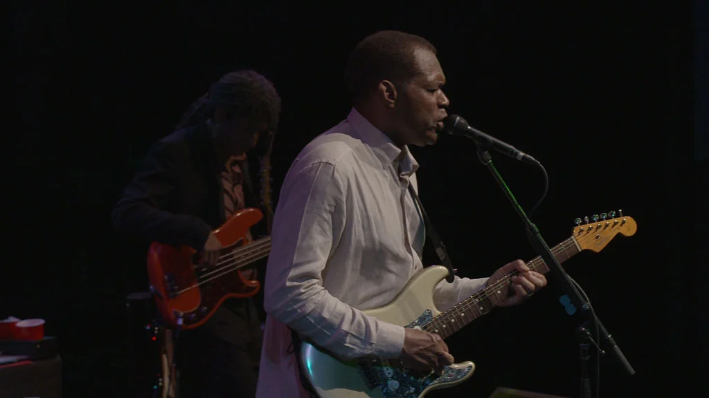 图片[3]-罗伯特.克雷 The Robert Cray Band-4 Nights Of 40 Years Live 2015《BDMV 17.9G》-蓝光演唱会资源网