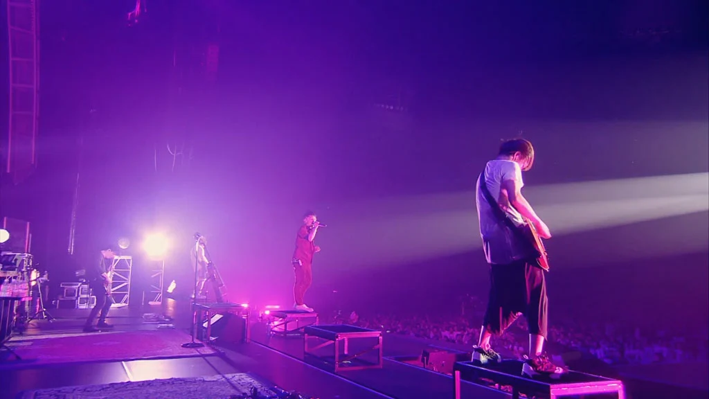 图片[2]-UVERworld乐队 – LIVE TOUR 2014 at 京セラドーム 2014.7.5《BDrip MKV 12.8G》-蓝光演唱会资源网