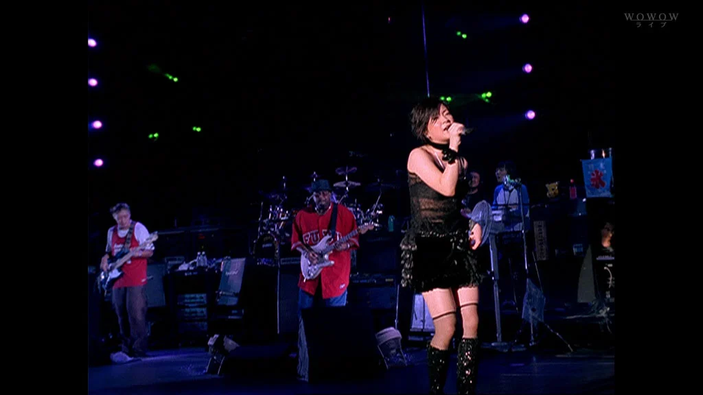 图片[2]-YUI 5th Tour 2011-2012 Cruising ~How Crazy Your Love~ Live《BDISO 37.8G》-蓝光演唱会资源网