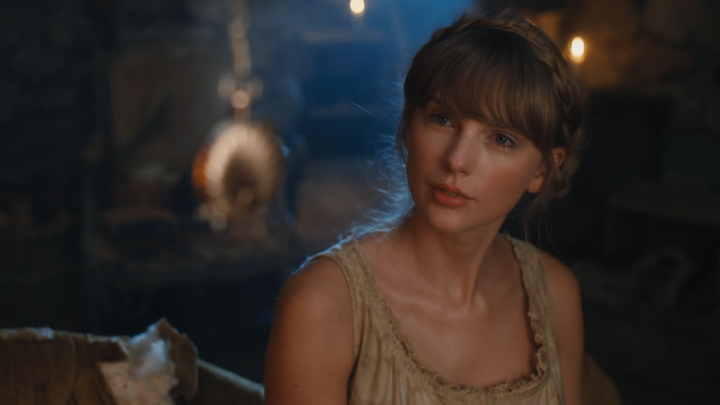 泰勒·斯威夫特 Taylor Swift – Bejeweled [2160P 4K] [WEB-DL MKV 816.5MB]-蓝光演唱会资源网