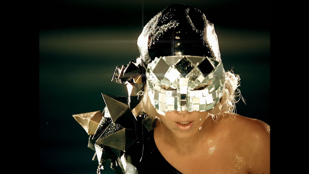 女神卡卡 Lady Gaga – Poker Face [专业高清修复] [WEB-DL MKV 739.5MB]-蓝光演唱会资源网