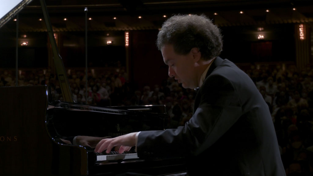 图片[5]-叶甫格尼基辛钢琴独奏音乐会 Evgeny Kissin – The Salzburg Recital 2023 [BDMV 22.5GB]-蓝光演唱会资源网