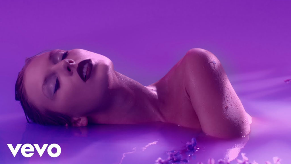 泰勒·斯威夫特 Taylor Swift – Lavender Haze 1080P [ProRes MOV 4.4GB]-蓝光演唱会资源网