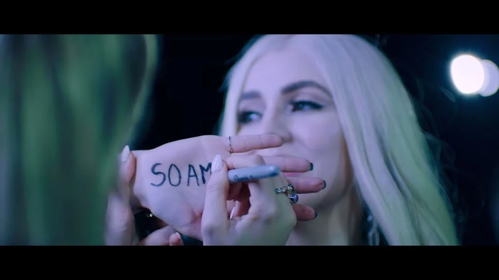 Ava Max – So Am I 1080P [ProRes MOV 15.4GB]-蓝光演唱会资源网