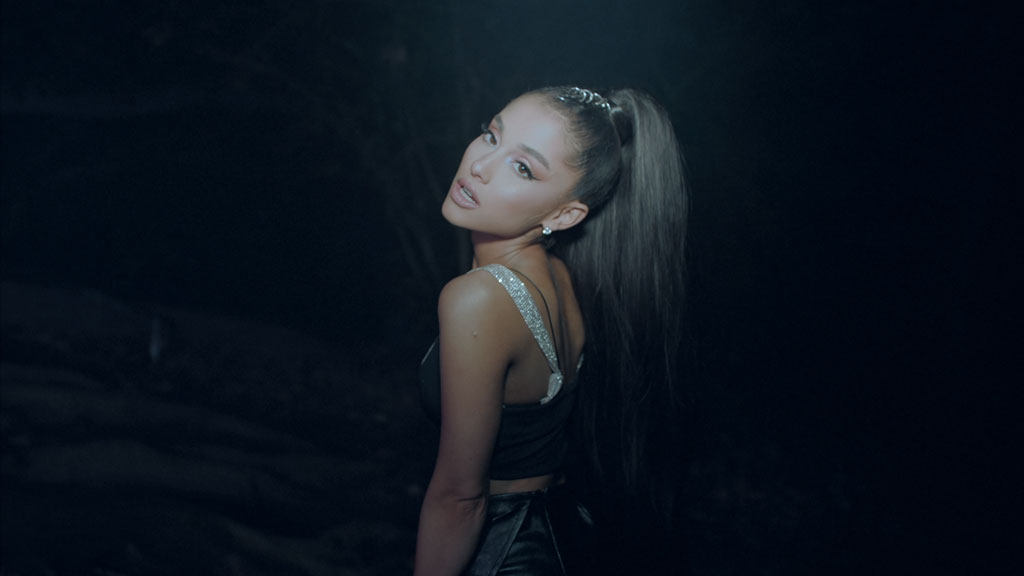 Ariana Grande Feat. Nicki Minaj – The Light Is Coming 1080P [PrpRes MOV 4.69GB]-蓝光演唱会资源网