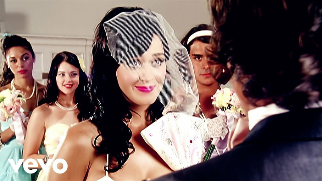 凯蒂·佩芮 Katy Perry – Hot N Cold 1080P [Master MOV 1.21GB]-蓝光演唱会资源网